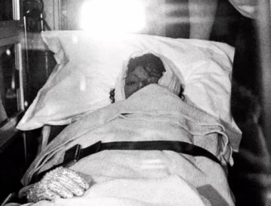 Όταν ο Μάικλ Τζάκσον άρπαξε φωτιά πάνω στη σκηνή – Το βίντεο που διέρρευσε μετά τον θάνατό του